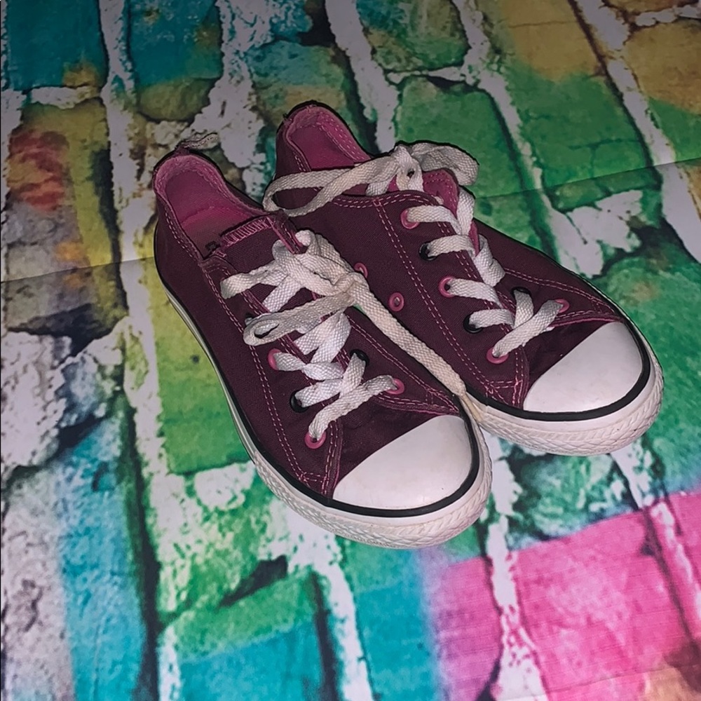 Girls Converse